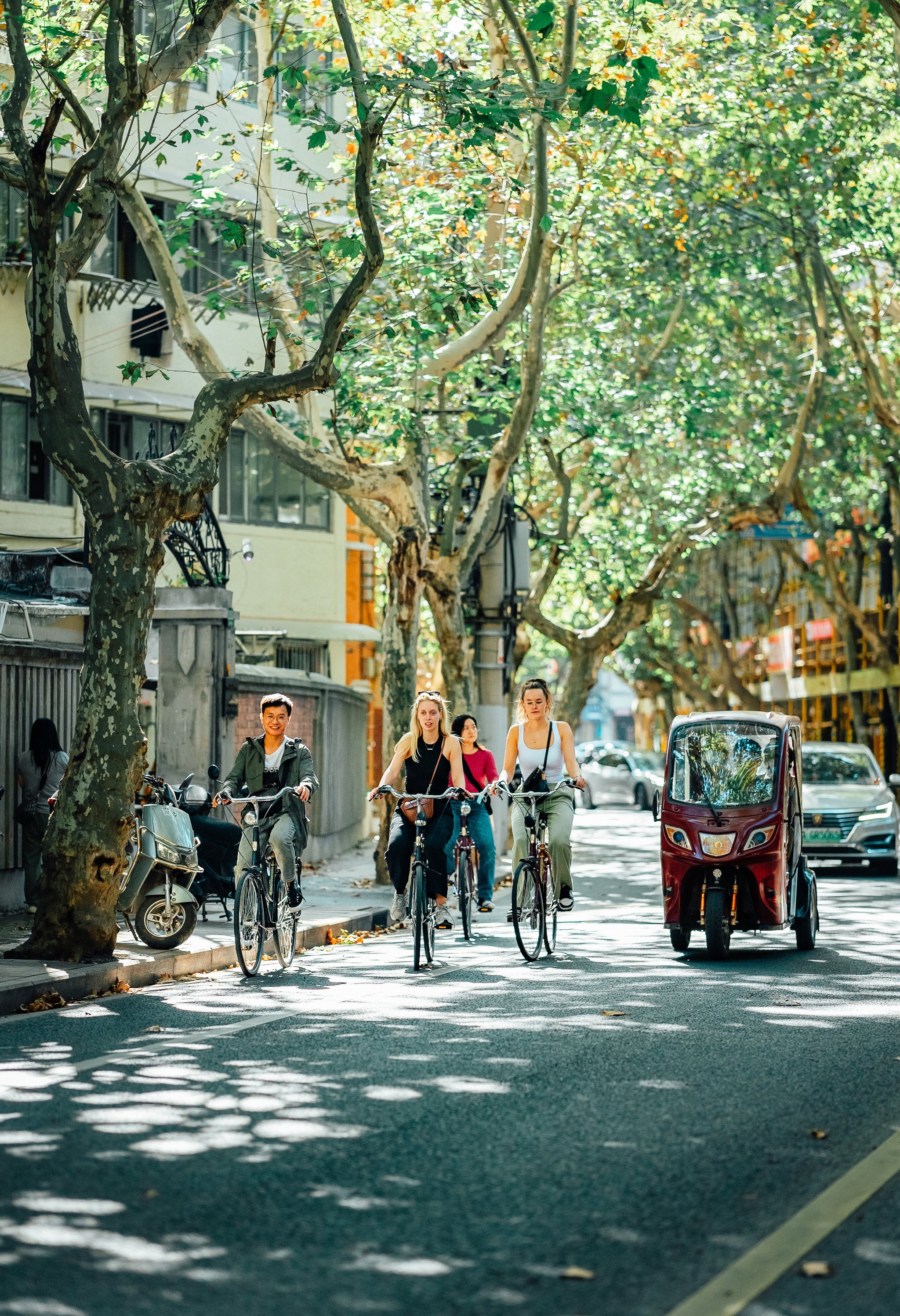 Unlock Shanghai's Soul on Two Wheels: Your Half-Day Escape into the Real City!