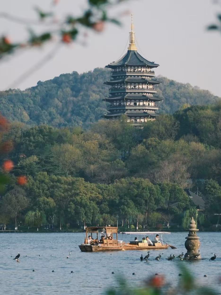 Hangzhou: A Poetic Escape Near Shanghai — 2-Day Guide to Discover the Essence of Jiangnan