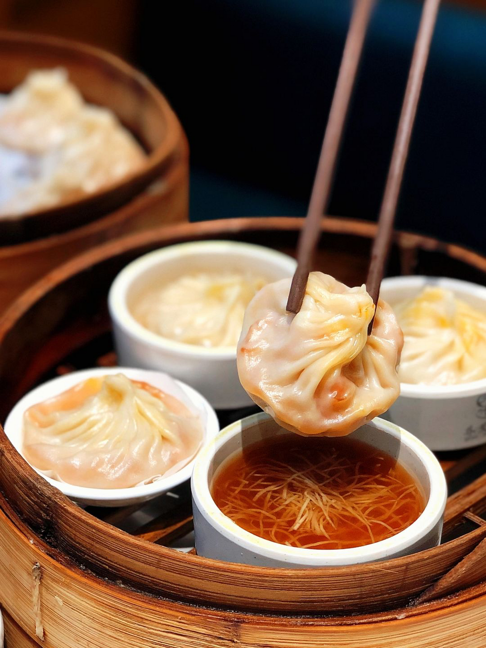Shanghai Dawn Delights: Feast, Stroll & Uncover the Soul of the Waking City