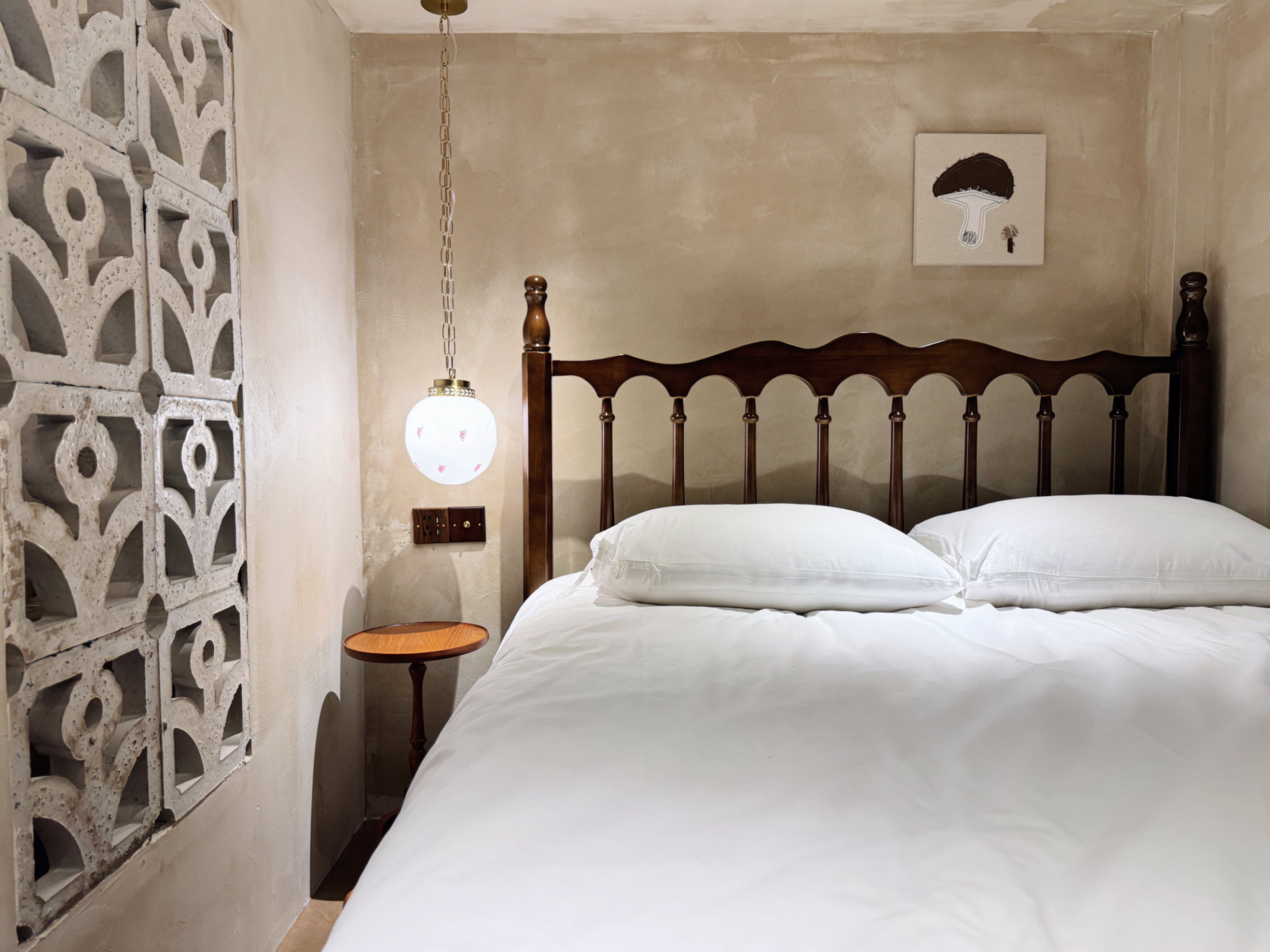 Vintage Shanghai Lane House Loft with French Country Vibe near Wukang Building and Julu Road-2