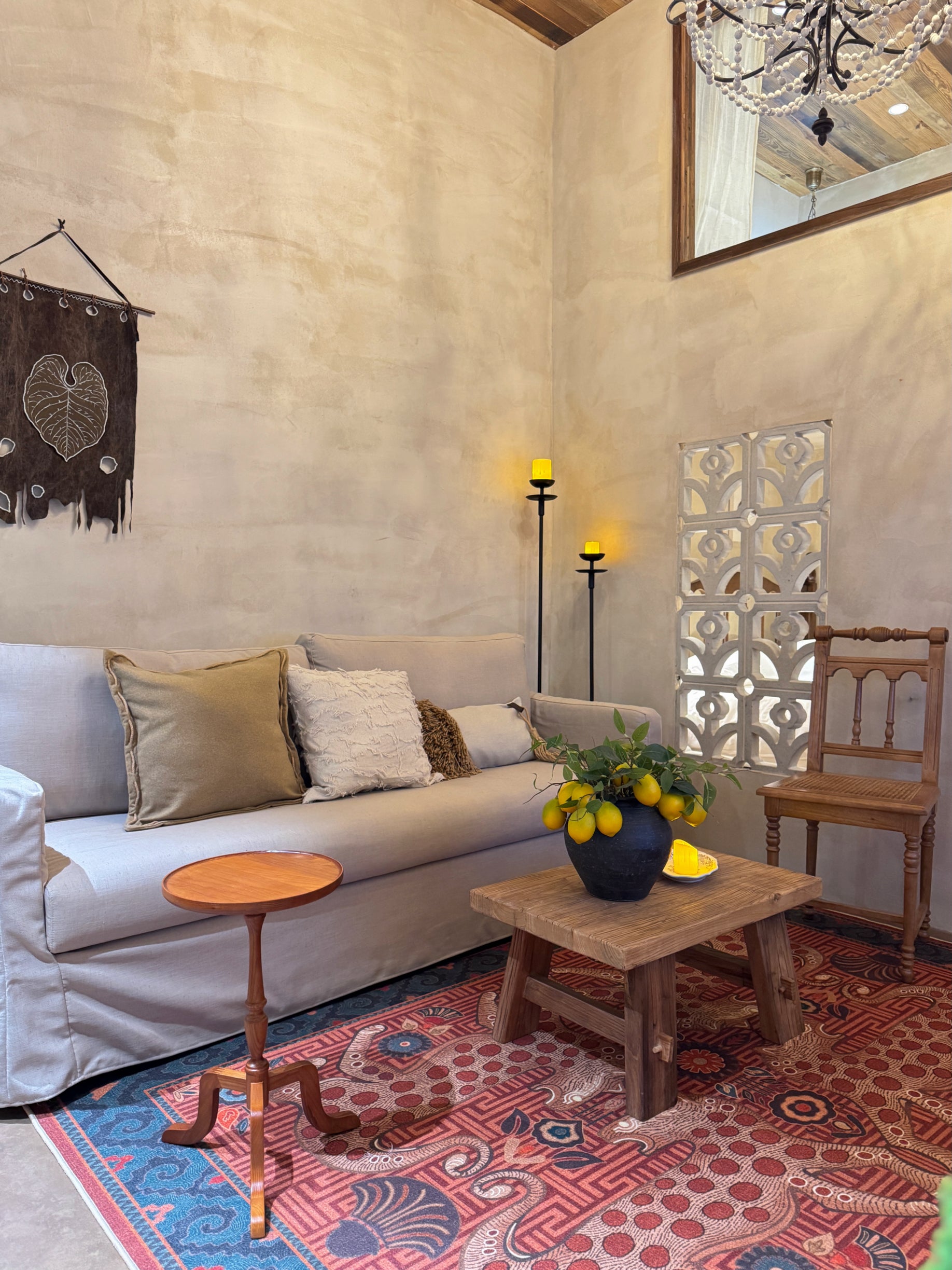 Vintage Shanghai Lane House Loft with French Country Vibe near Wukang Building and Julu Road-9