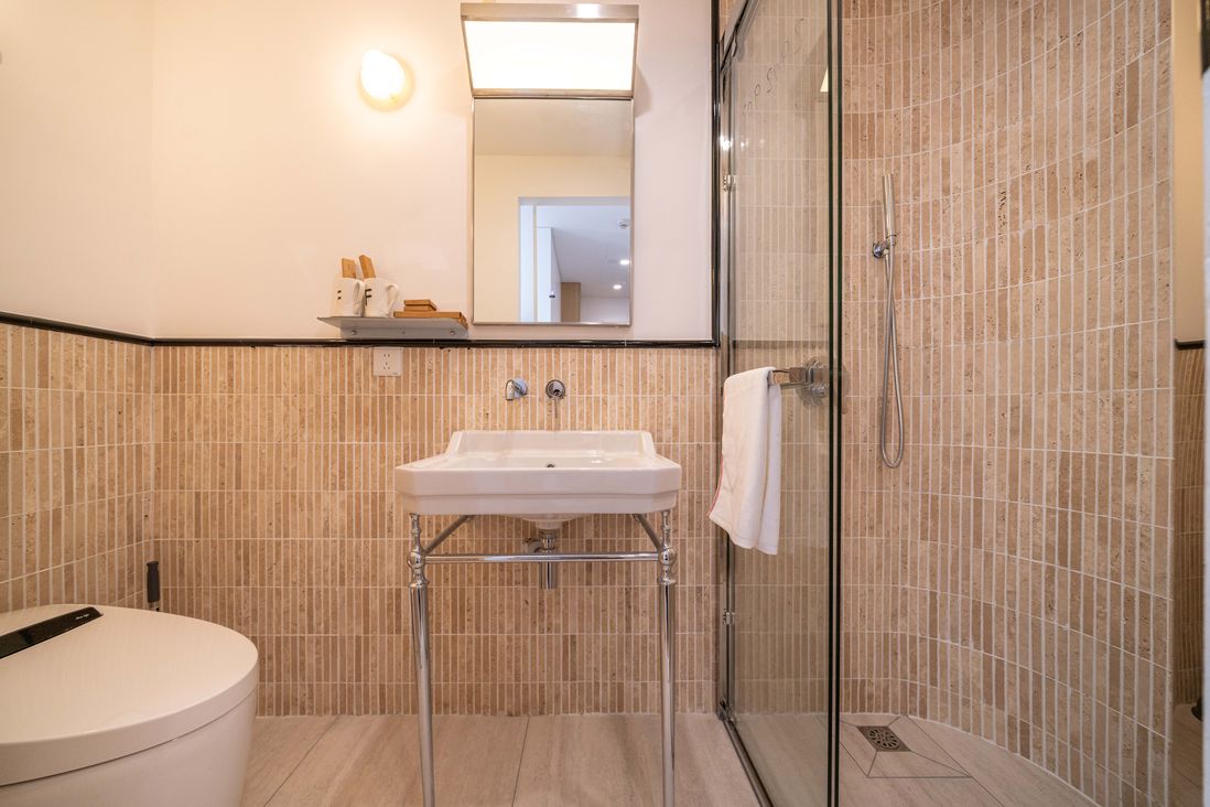 Shanghai Hills&FanStay close to Tianzifang Line 9-6
