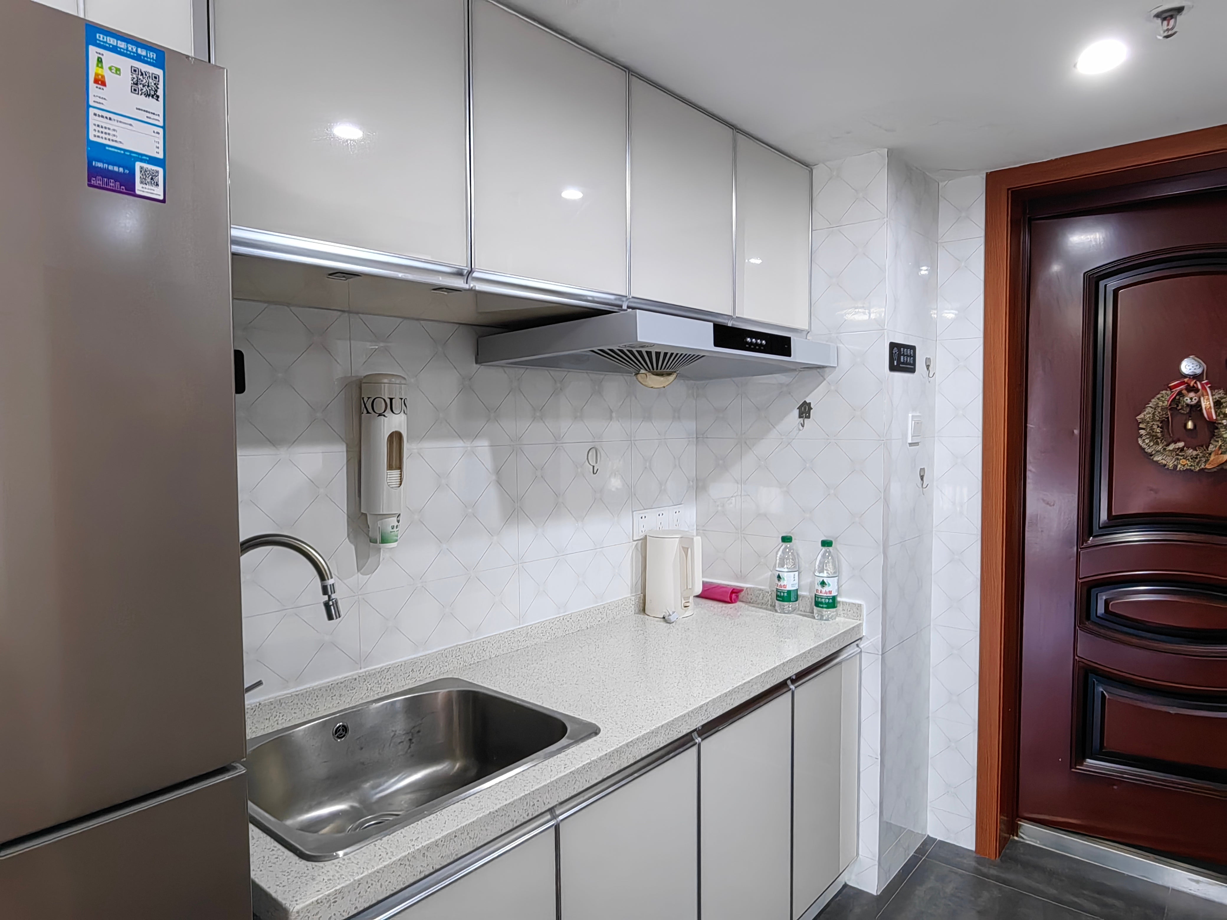 Chiya Cozy Floor-to-Ceiling Window Apartment Near SNIEC, Century Park & Lines 6 & 8 Metro-10
