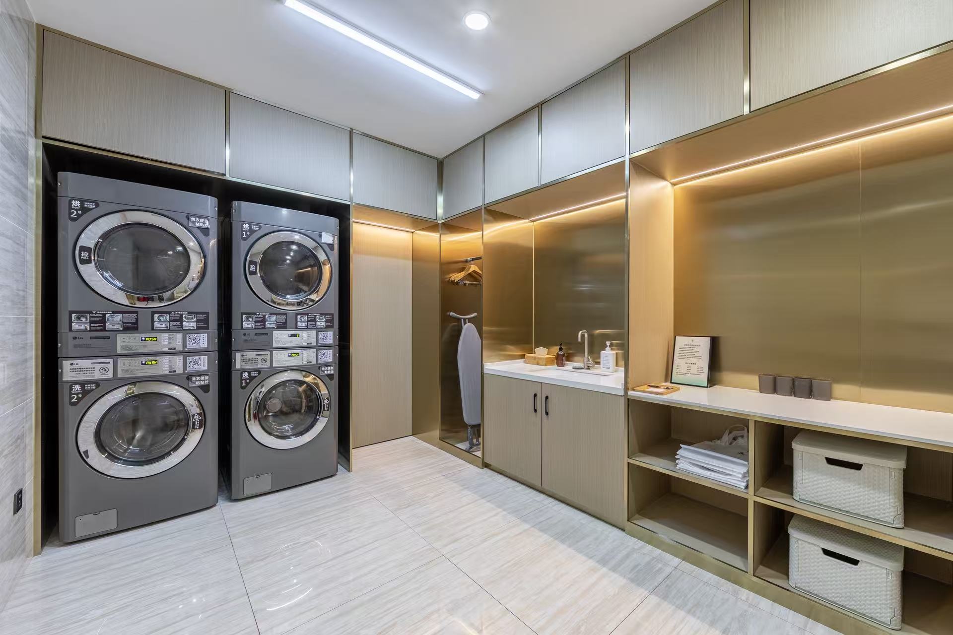 JI Hotel -Shanghai Changshou Road,near Jing'an Temple