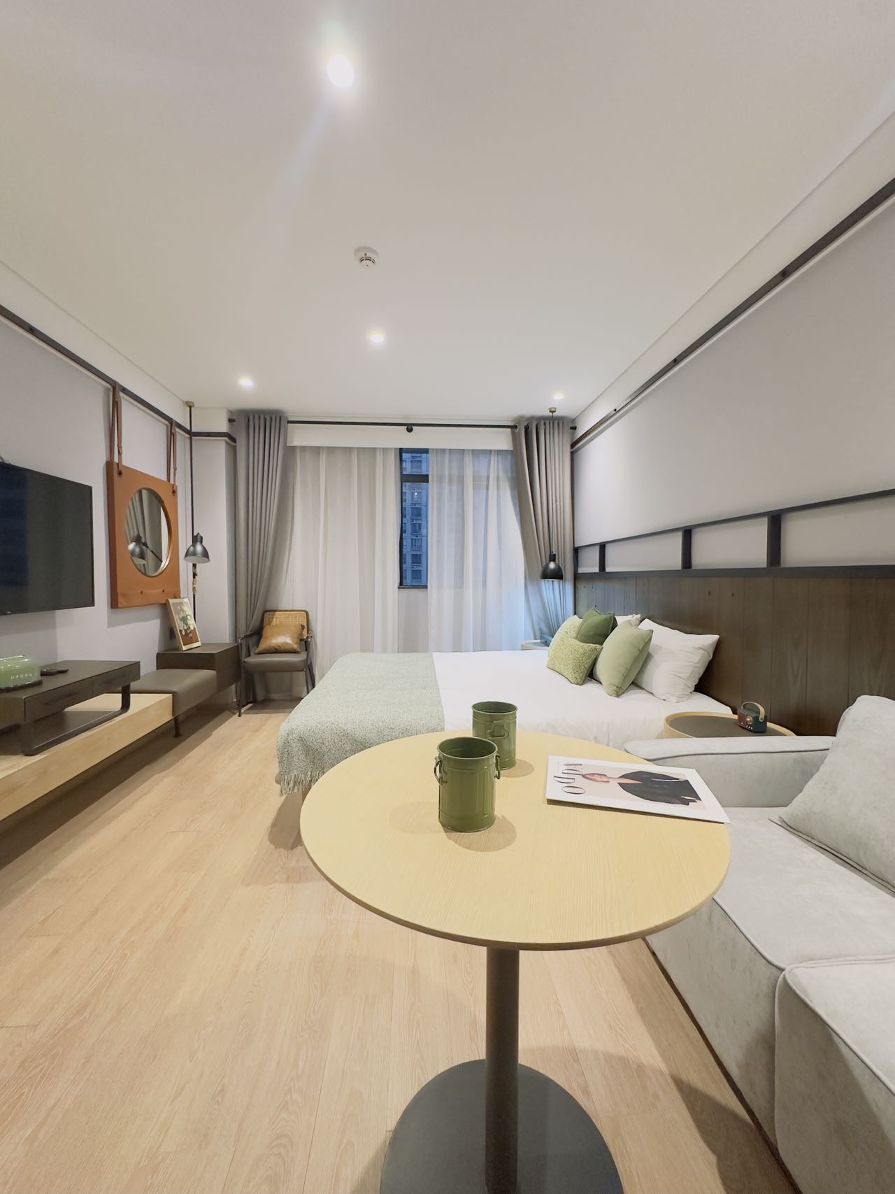 COZI Comfort Apartment 01 Deluxe Studio (42 sqm)