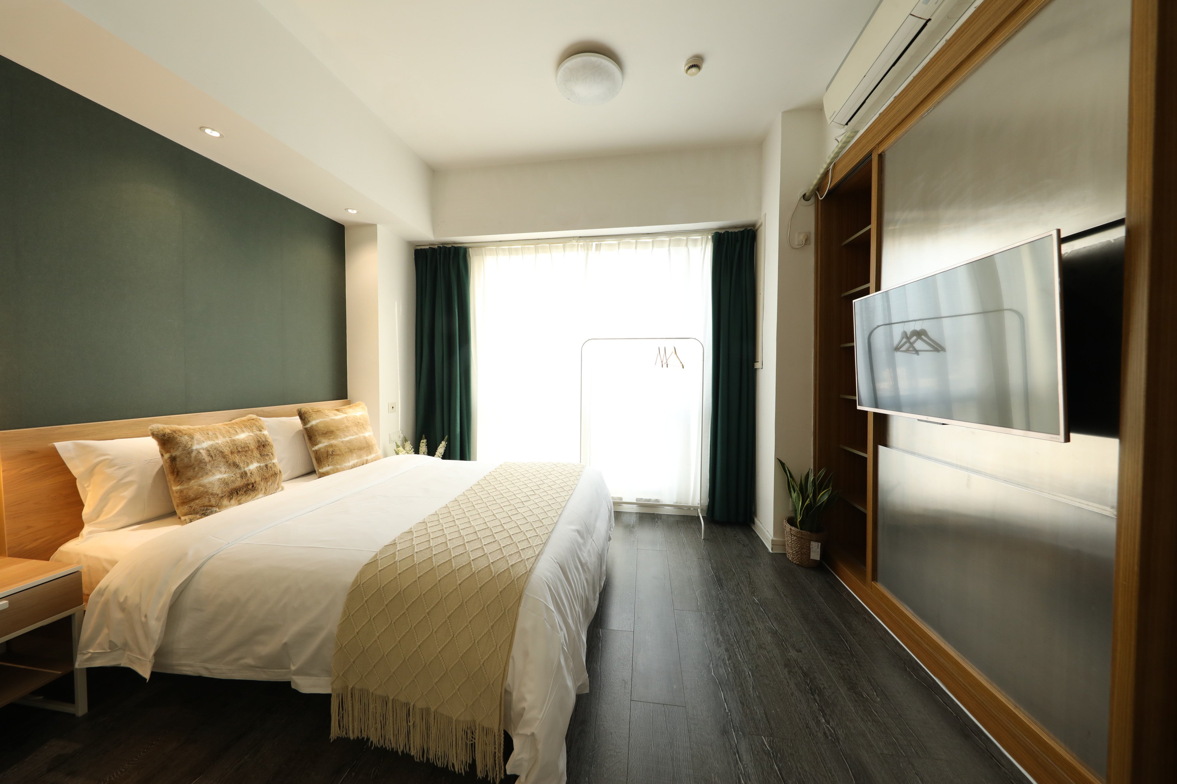 Shanghai Hills & Wanda Side Spacious Stay Close to Metro Line 18-9